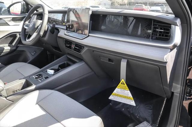 2026 Volkswagen Tiguan SE R-Line Black