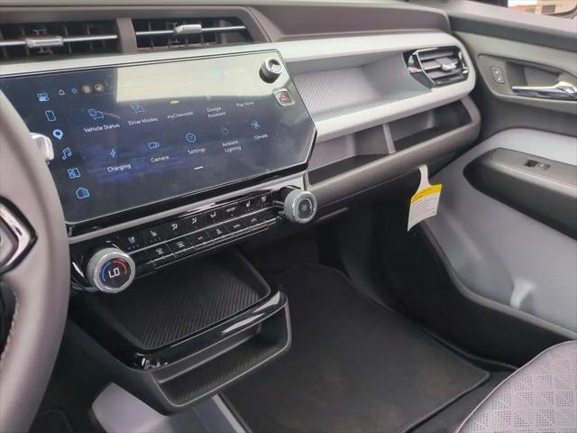 2027 Chevrolet Bolt RS FWD