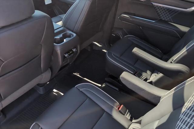 2026 GMC Acadia Denali FWD