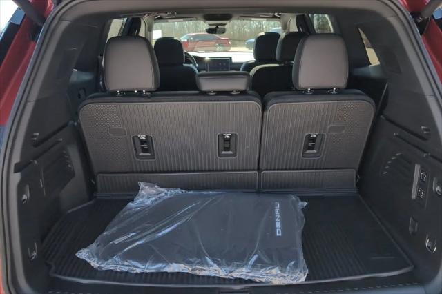 2026 GMC Acadia Denali FWD