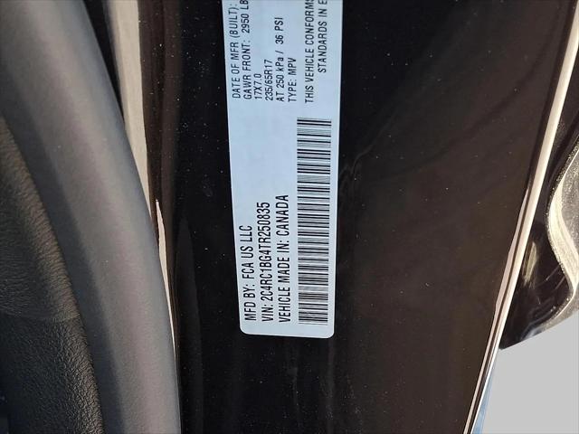 2026 Chrysler Pacifica Select