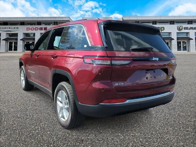 2026 Jeep Grand Cherokee Altitude 4x4