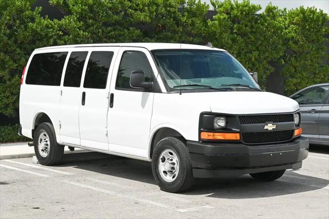 2017 Chevrolet Express LS