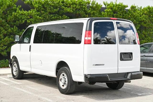 2017 Chevrolet Express LS