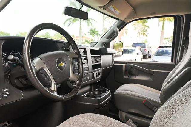 2017 Chevrolet Express LS