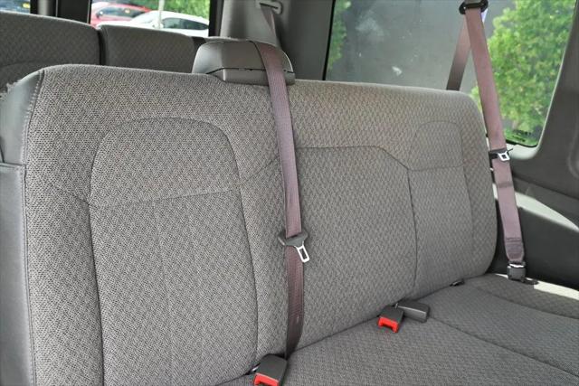 2017 Chevrolet Express LS