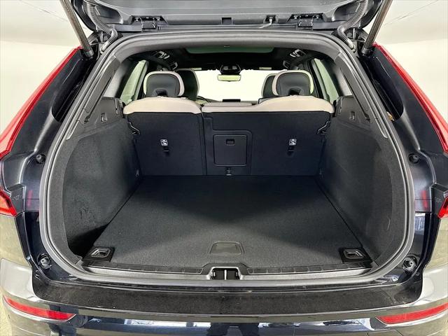 2026 Volvo XC60 B5 Core