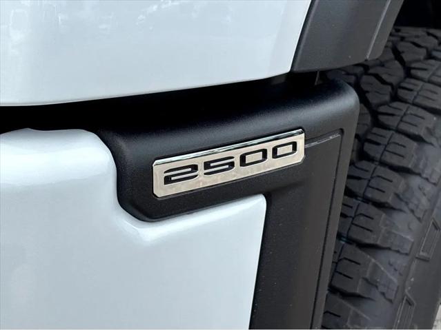 2026 GMC Sierra 2500HD Crew Cab, Standard Bed, Denali, 4WD