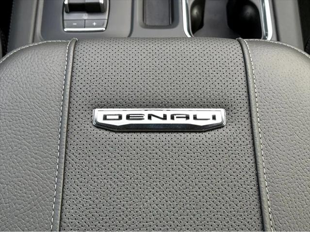 2026 GMC Sierra 2500HD Crew Cab, Standard Bed, Denali, 4WD