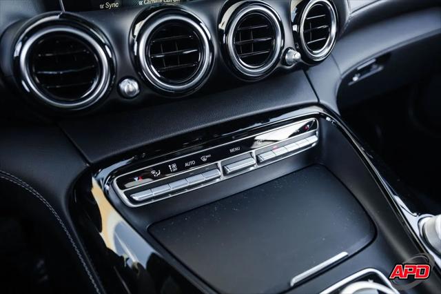 2017 Mercedes-Benz AMG GT Standard