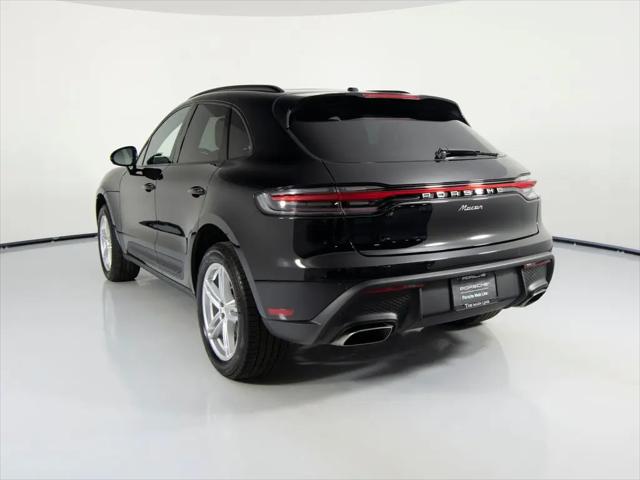 2025 Porsche Macan Macan