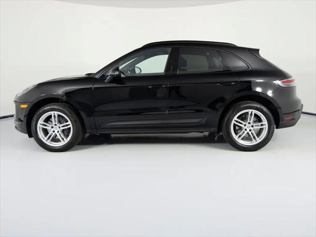 2025 Porsche Macan Macan