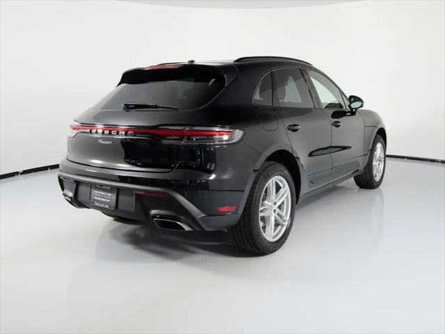2025 Porsche Macan Macan