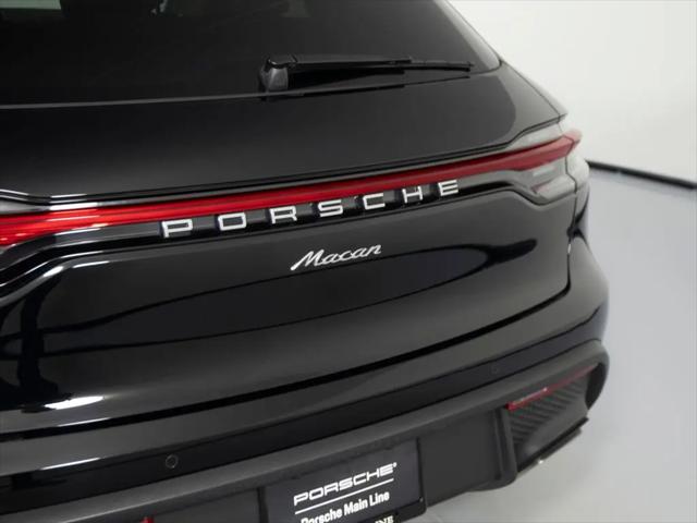 2025 Porsche Macan Macan