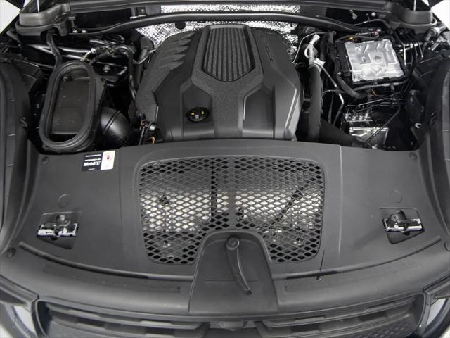 2025 Porsche Macan Macan