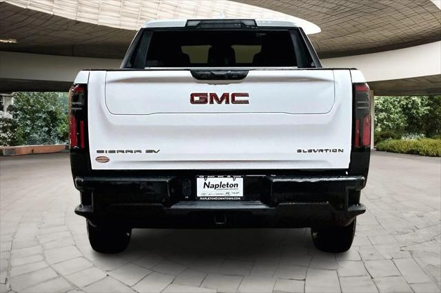 2026 GMC Sierra Standard Range Elevation