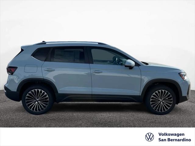 2026 Volkswagen Taos SE