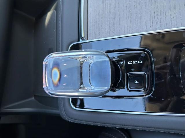 2026 Volvo XC90 Plug-In Hybrid Ultra, T8 AWD, Electric/Gasoline, Bright, 7 Seats