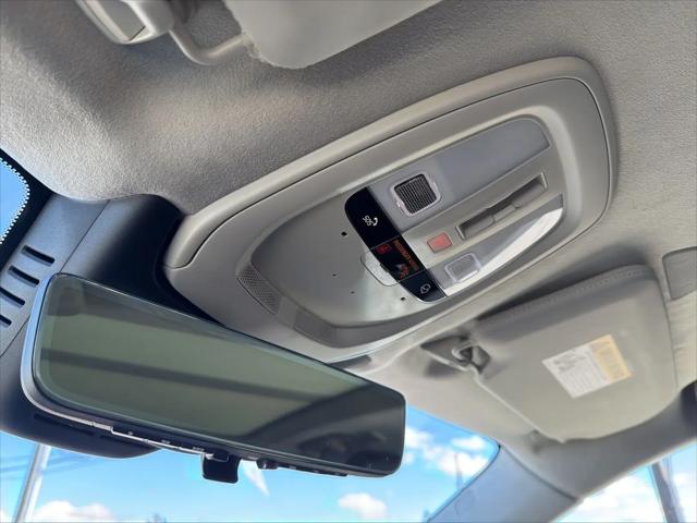 2026 Volvo XC90 Plug-In Hybrid Ultra, T8 AWD, Electric/Gasoline, Bright, 7 Seats