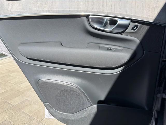 2026 Volvo XC90 Plug-In Hybrid Ultra, T8 AWD, Electric/Gasoline, Bright, 7 Seats