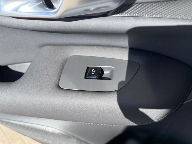 2026 Volvo XC90 Plug-In Hybrid Ultra, T8 AWD, Electric/Gasoline, Bright, 7 Seats