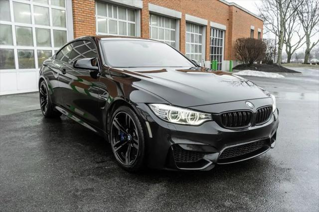 2016 BMW M4 Standard