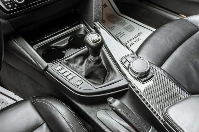 2016 BMW M4 Standard