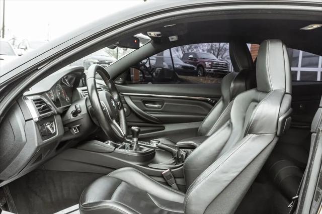 2016 BMW M4 Standard