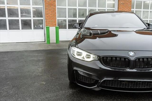 2016 BMW M4 Standard