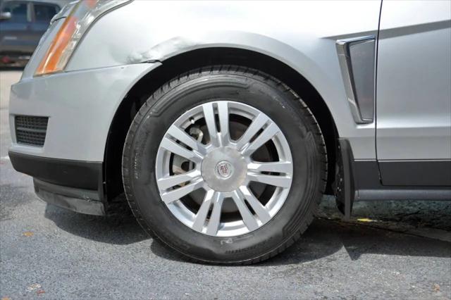 2013 Cadillac SRX Standard