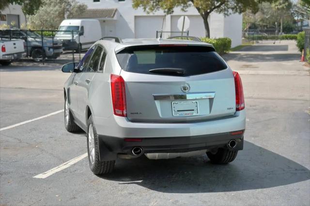 2013 Cadillac SRX Standard