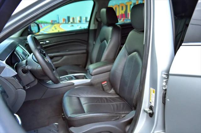 2013 Cadillac SRX Standard