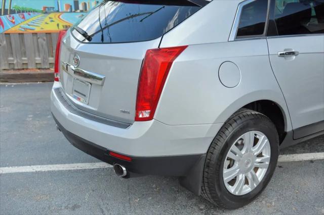 2013 Cadillac SRX Standard
