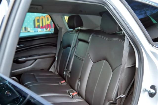 2013 Cadillac SRX Standard