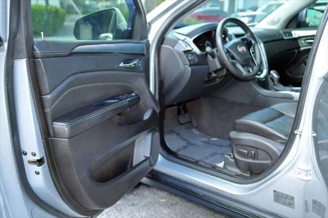 2013 Cadillac SRX Standard