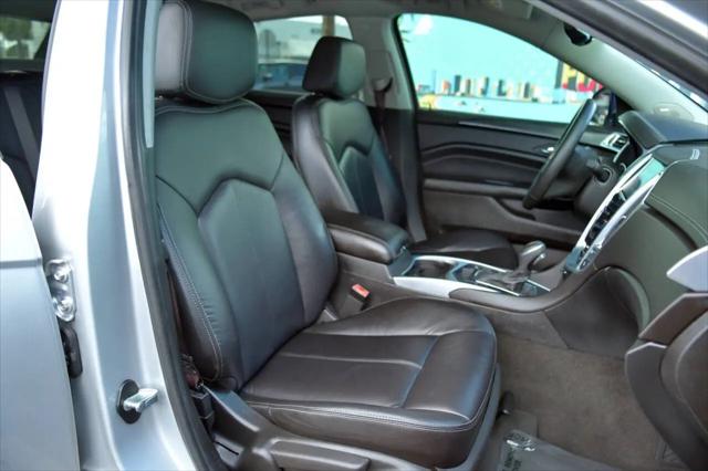 2013 Cadillac SRX Standard