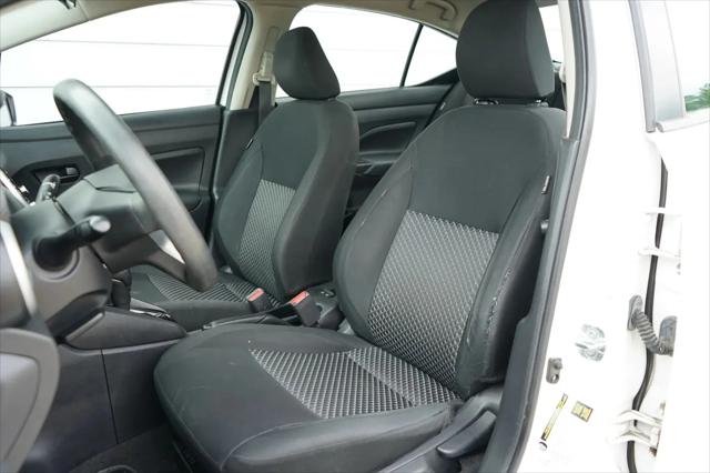 2021 Nissan Versa S Xtronic CVT