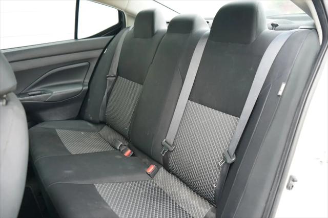 2021 Nissan Versa S Xtronic CVT
