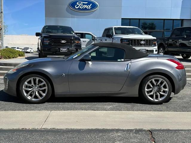 2014 Nissan 370Z Base
