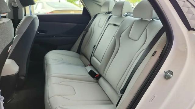 2026 Hyundai Elantra Hybrid Limited