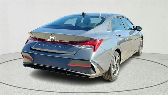 2026 Hyundai Elantra Hybrid Limited