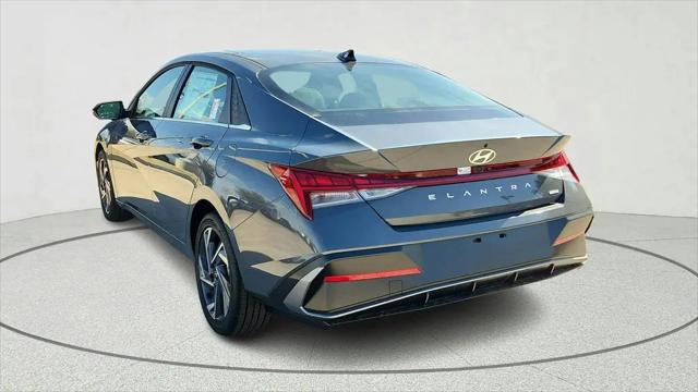 2026 Hyundai Elantra Hybrid Limited