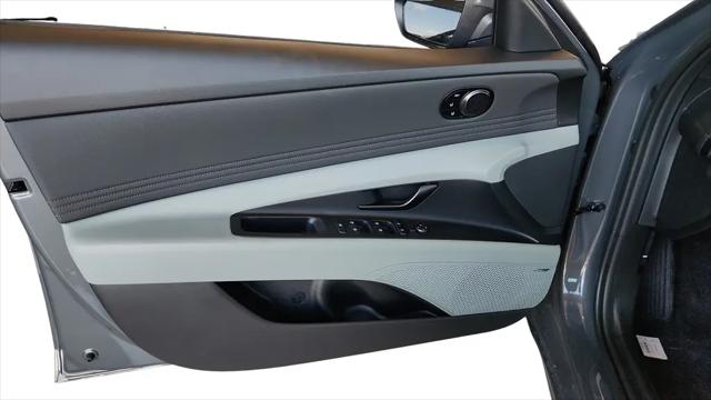2026 Hyundai Elantra Hybrid Limited