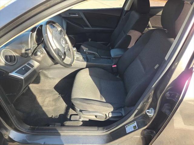 2012 Mazda Mazda3 i Touring