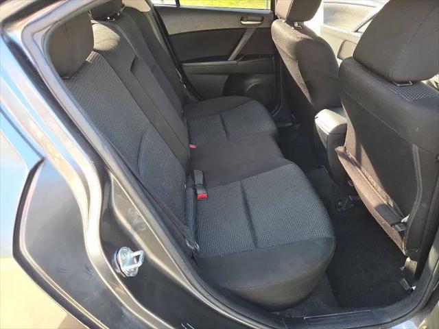 2012 Mazda Mazda3 i Touring