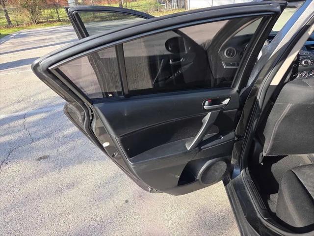 2012 Mazda Mazda3 i Touring