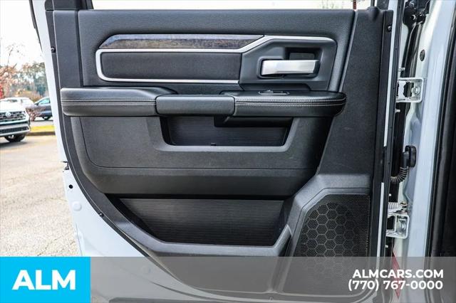 2024 Ram 3500 Big Horn Crew Cab 4x4 8 Box
