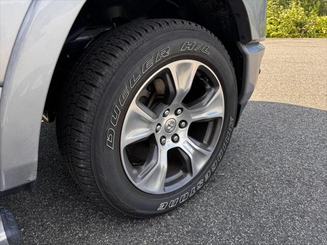 2022 Ram 1500 Laramie Crew Cab 4x4 57 Box