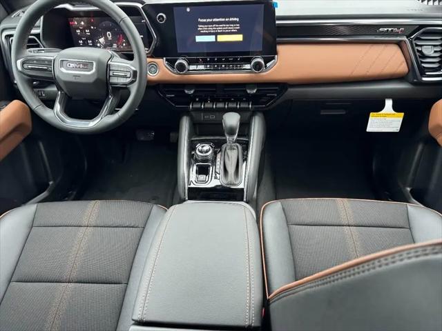 2026 GMC Canyon AT4, 4WD