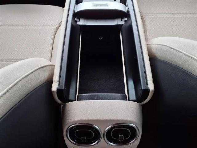2025 Mercedes-Benz C-CLASS C 300 C 300